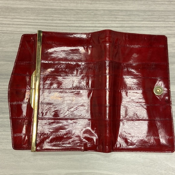 Vintage Genuine Eel Skin Kiss Lock Wallet - Picture 11 of 16